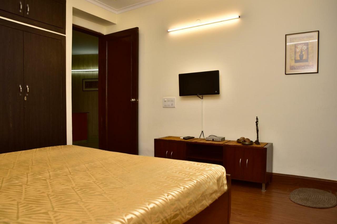 2Bhk Comfortable Furnished Serviced Apartments In Hauz Khas - Woodpecker Apartments نيودلهي المظهر الخارجي الصورة